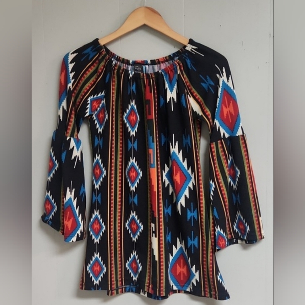 Win Win Aztec Bell Sleeve Tunic.  Size Small / Medium.